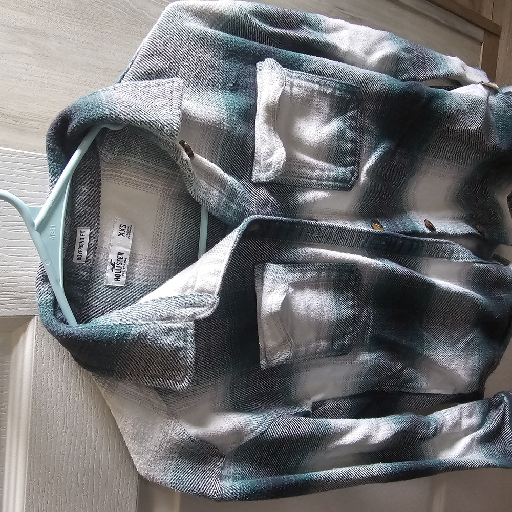 Mudd Teal and White Plaid Shirt